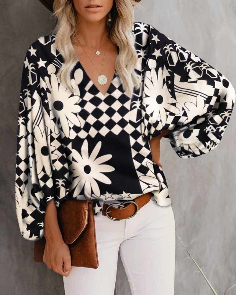 V-neck casual shirt with printed lantern sleeves