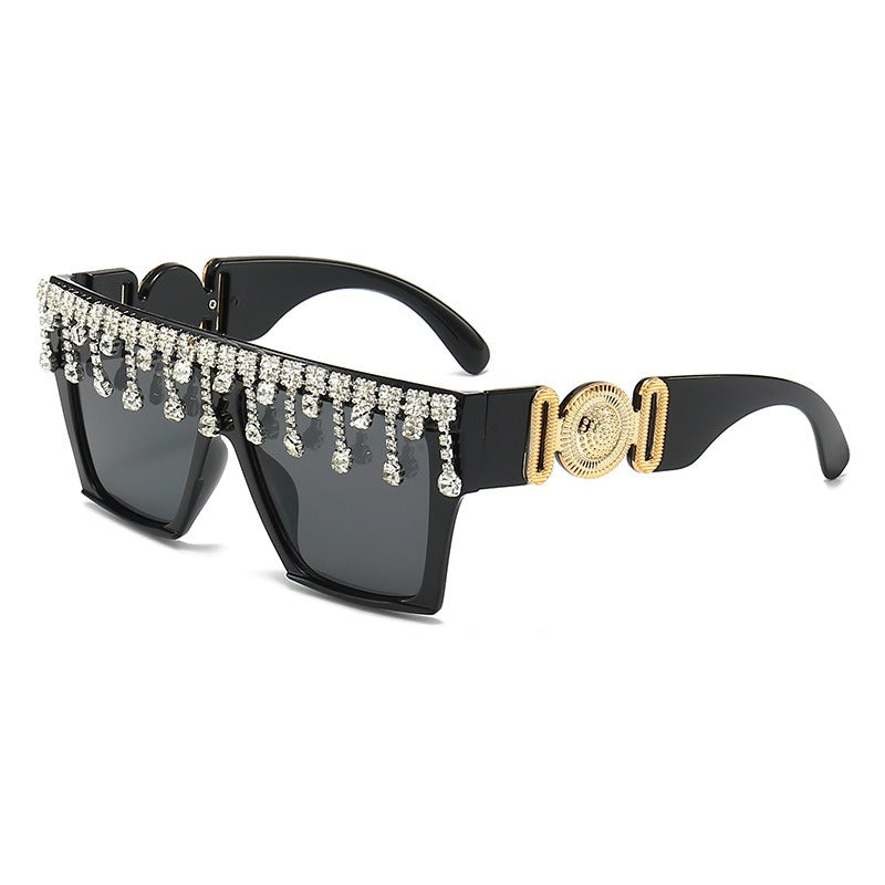 New retro large frame with diamond inlay, fashionable and versatile sunglasses, party and party stage trends, cross-border sunglasses for women