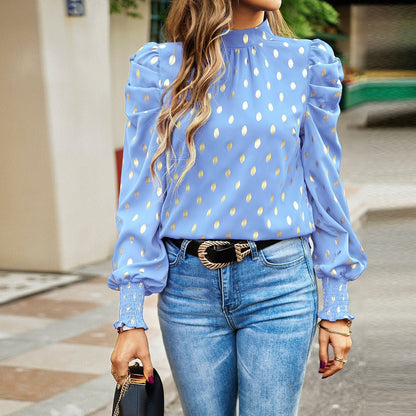 round neck long sleeved shirt