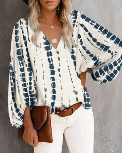 V-neck casual shirt with printed lantern sleeves