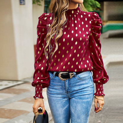 round neck long sleeved shirt